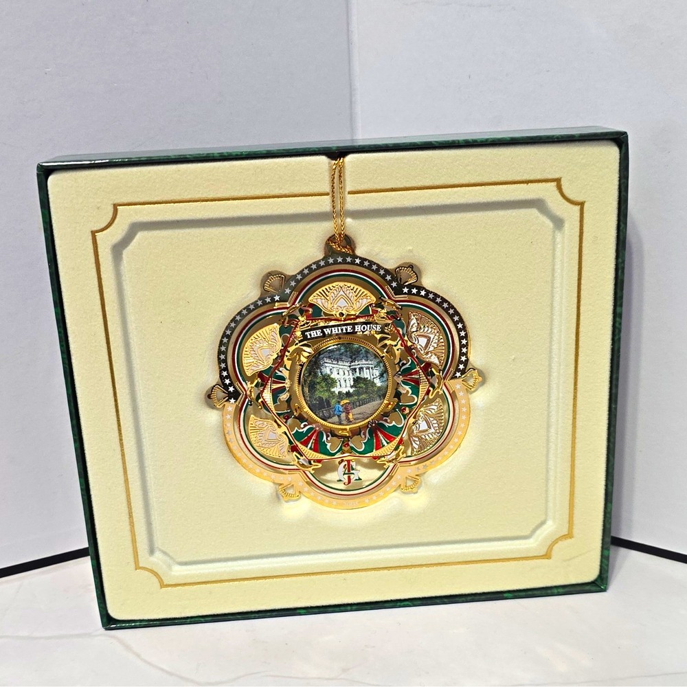 The White House Historical Association 2005 Christmas Ornament Metal 3in P36957